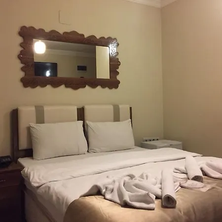 Grand Uzungol Hotel 4*