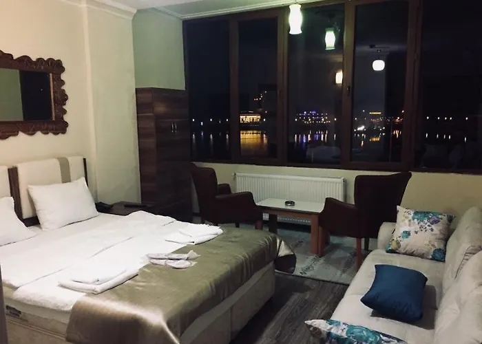 Hotel Grand Uzungol 4*